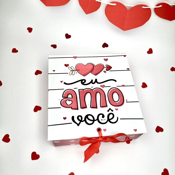 Caixa cartonada  "Eu amo amar você" | Dia dos Namorados
