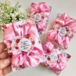 Xuxinha de cetim com card - 10 unidades